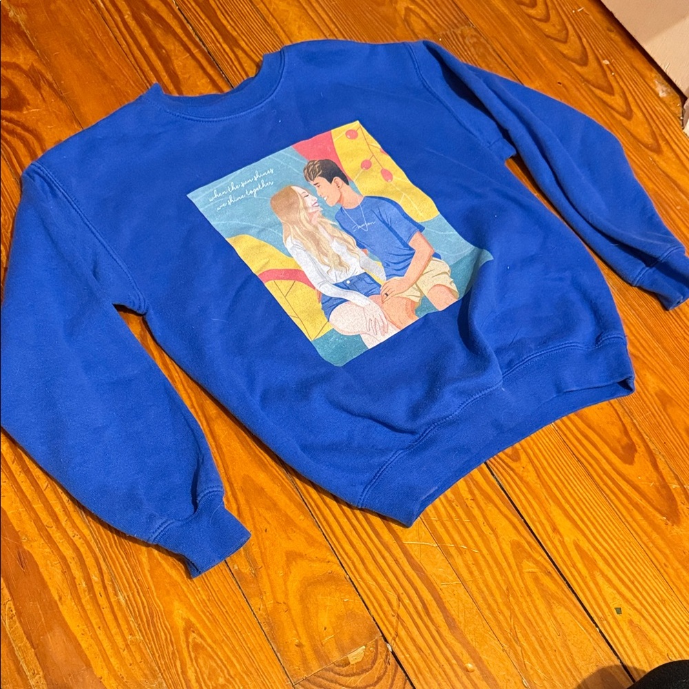 Girls graphic sweatshirt youth medium but fits like women’s small